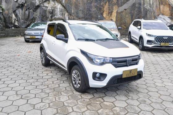 FIAT MOBI 1.0 EVO FLEX TREKKING MANUAL